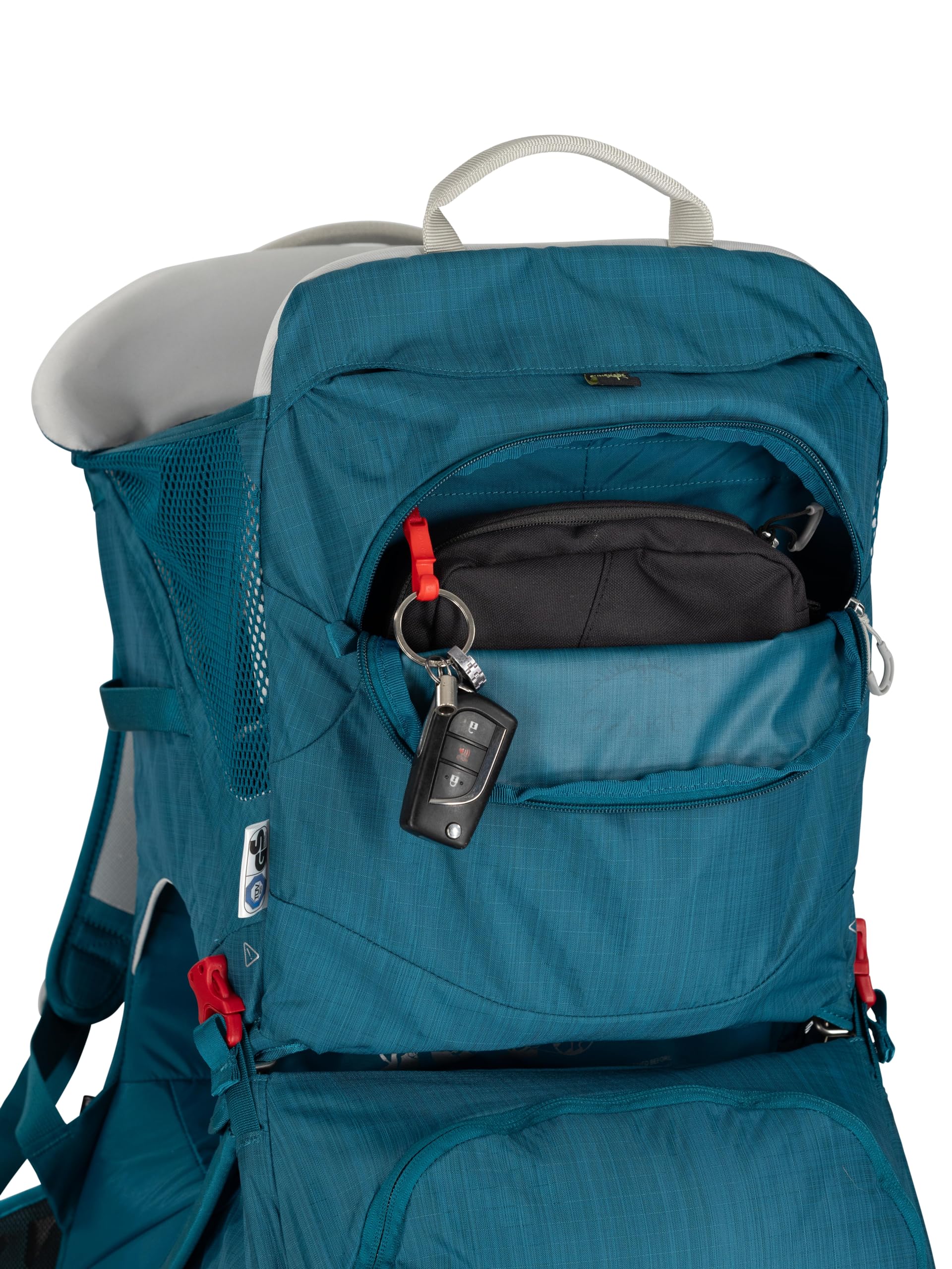 Osprey Poco SLT dimensions highlight compact footprint during travel.