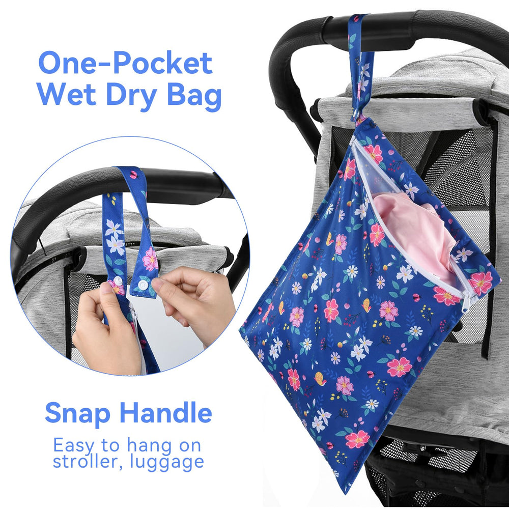 OTraki wet bag waterproof inner lining keeps contents dry and prevents leaks.