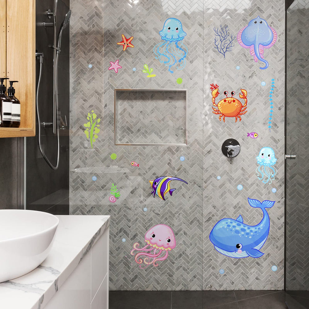 Outus Ocean Life colorful reef-scene decals transform bedrooms into underwater adventures