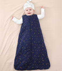 Owlivia starry sky inner zipper guard demonstrates skin-friendly design during diaper changes.