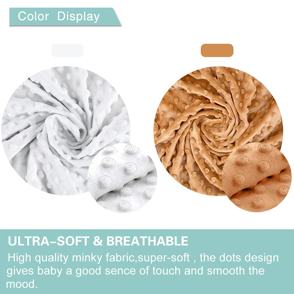 Owlowla bassinet sheet demonstrates secure elastic edge for a smooth, snug fit.