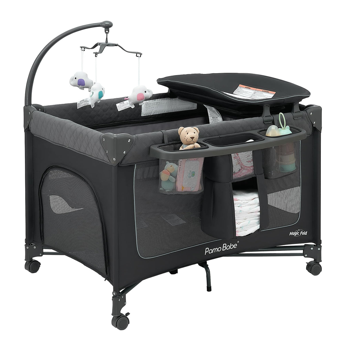 Pamo Babe magic fold open enables quick setup for busy parents.