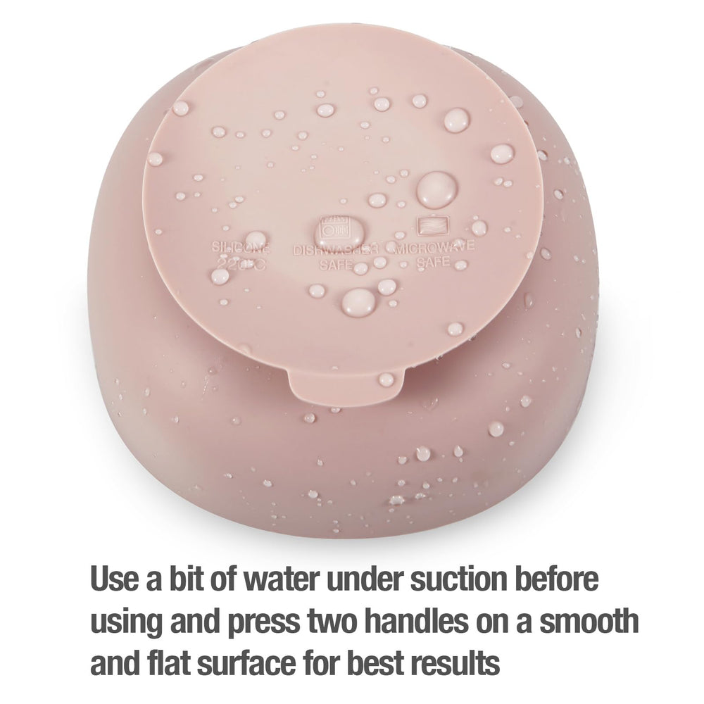 PandaEar stain-resistant silicone bowls stay looking fresh between families' busy meals.