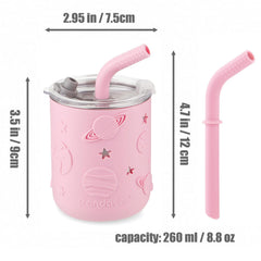 PandaEar spill-proof lid helps minimize mess at home or on the go.