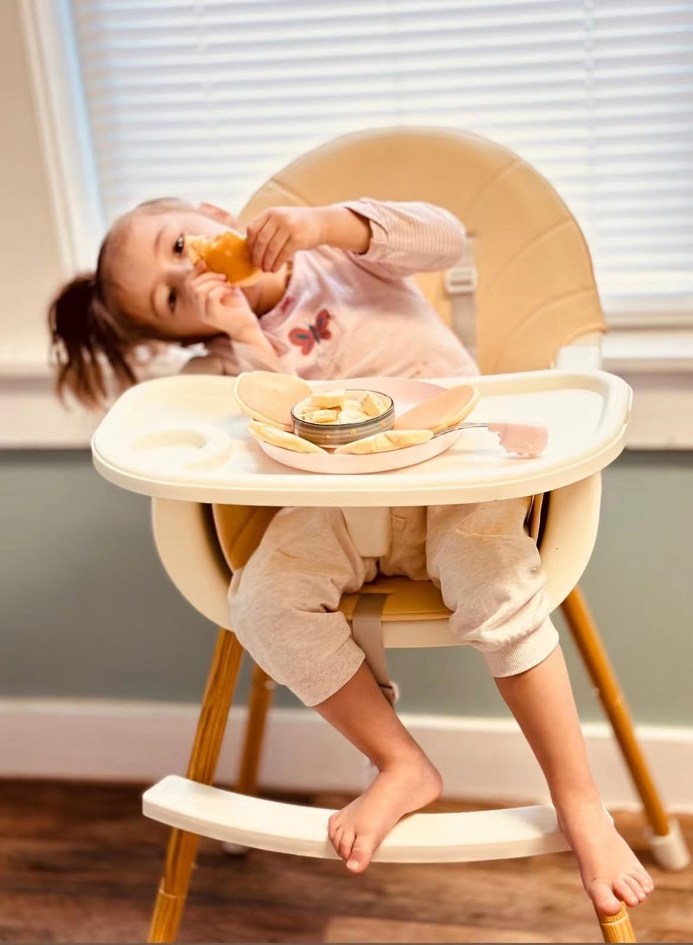 PandaEar 3-in-1 high chair adjustable legs adapt to table height