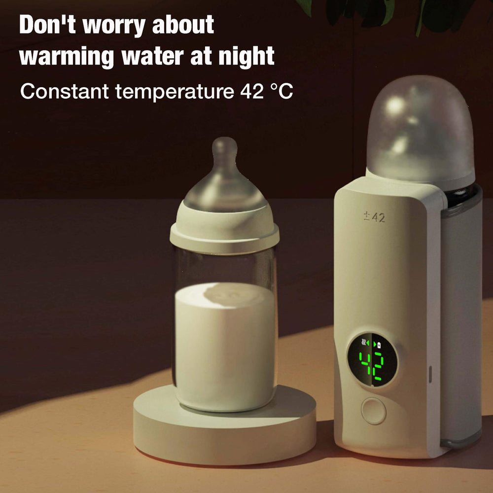 PandaEar bottle-compatibility-diameter image indicating fits most bottles up to 2.56 inches.