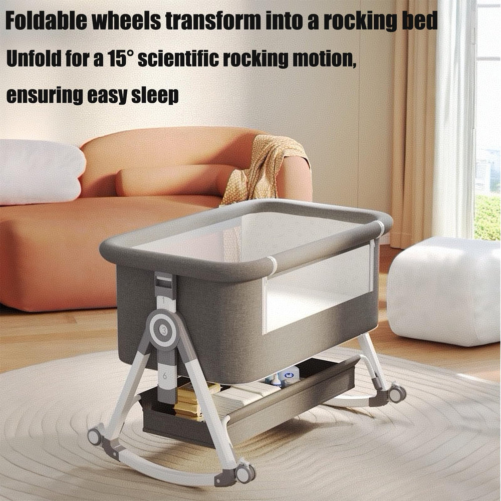 PandaEar breathable mesh sides provide airflow and clear visibility for baby