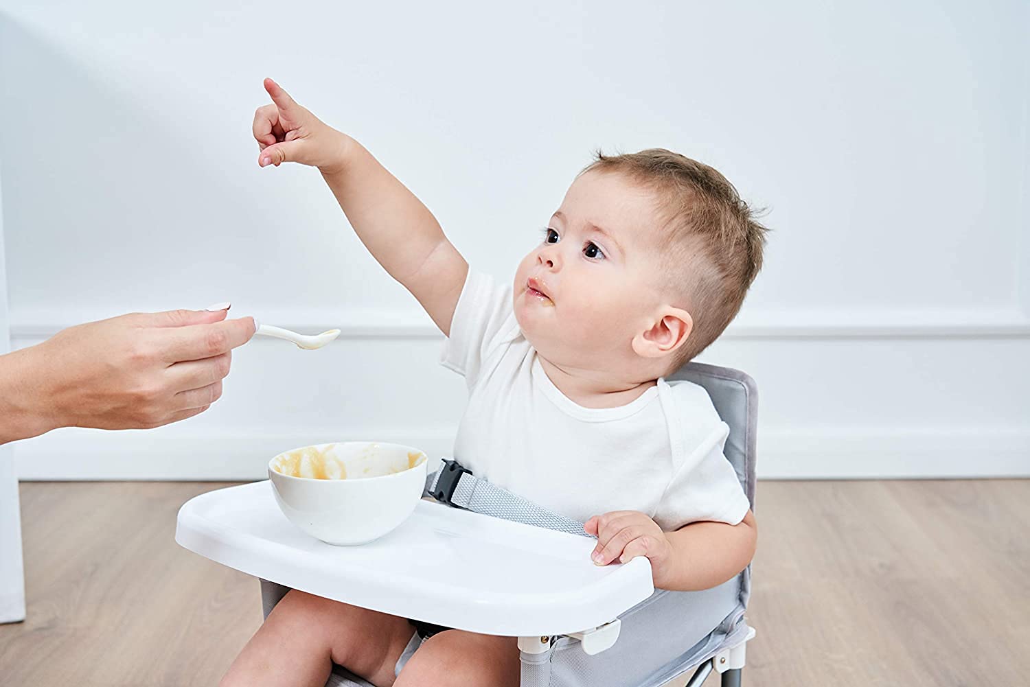 PandaEar portable baby seat care made simple for busy parents.