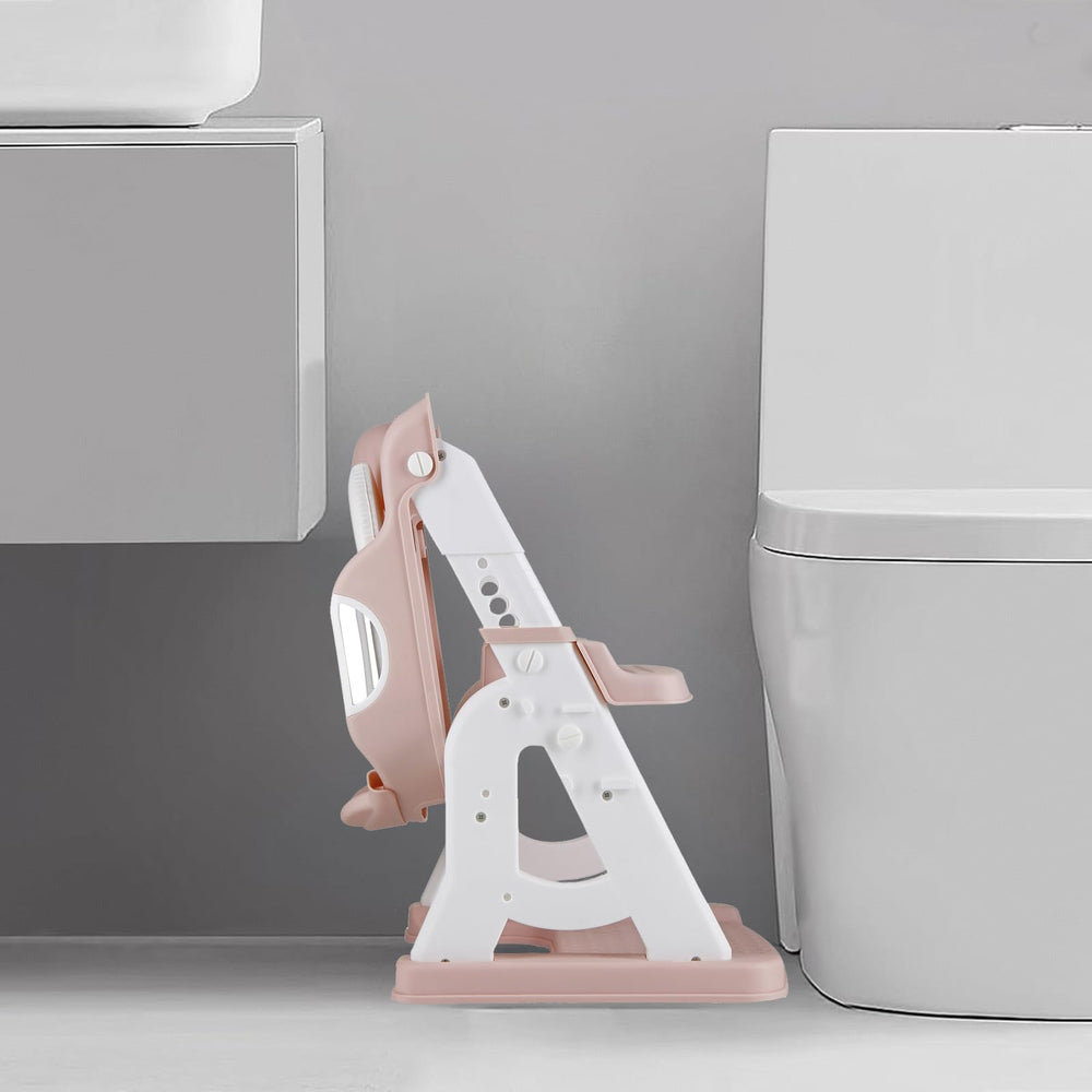 PandaEar universal fit suits most standard toilets, improving compatibility.