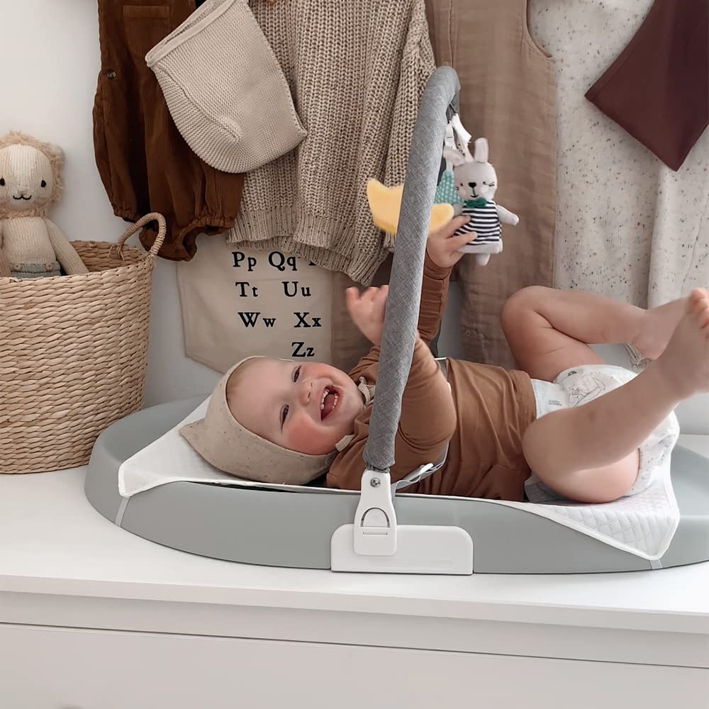 Papablic changing pad suitable for use on a bed or sofa