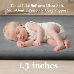 PapaMama Baby Play Mat cushion close-up showing 1.3-inch memory foam support