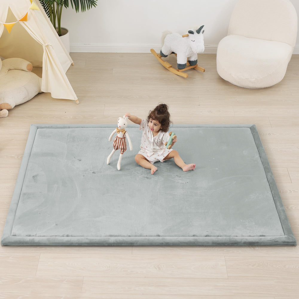 PaPaMat 39x59 light grey complements decor while offering space.