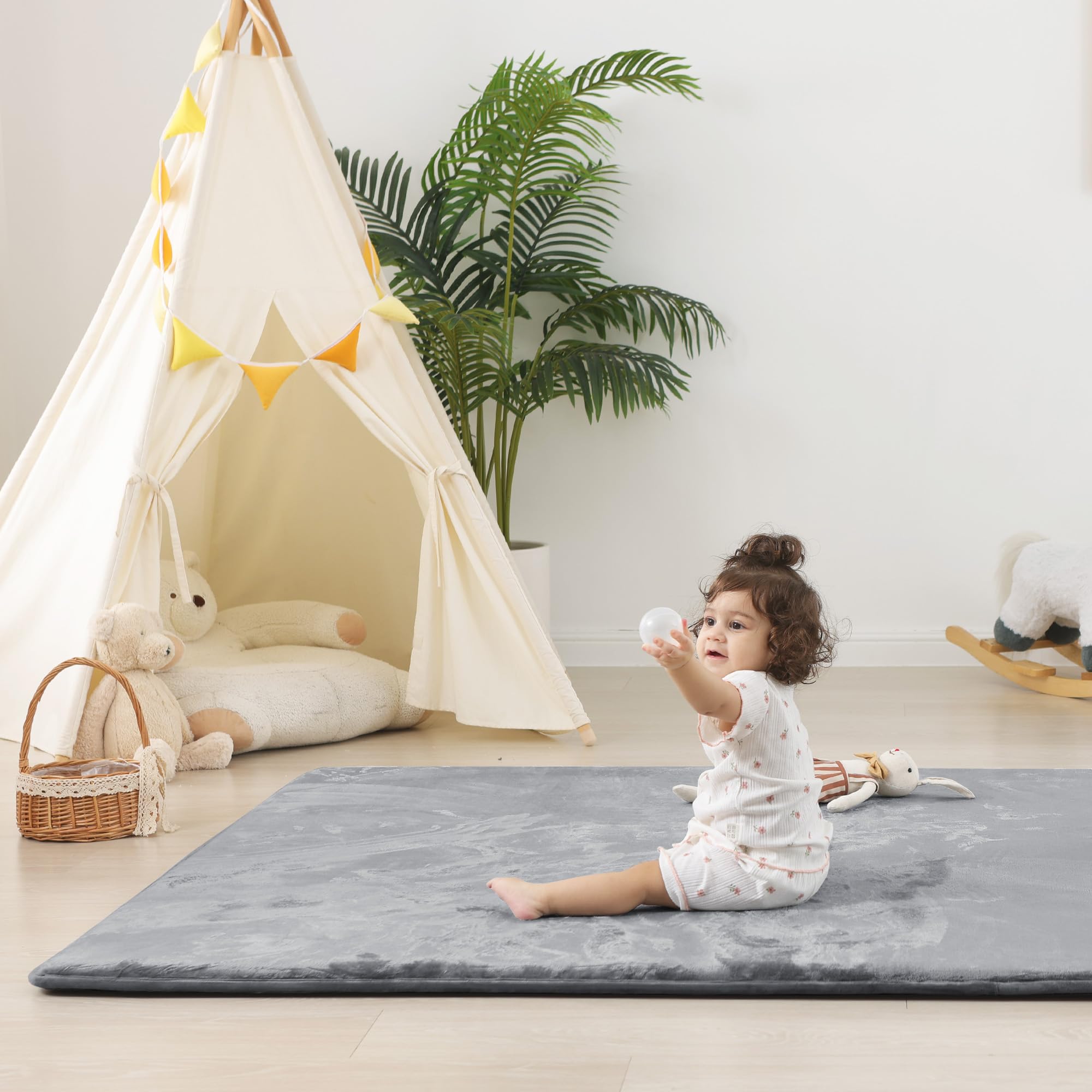 PaPaMat non-slip bottom keeps mat in place during play