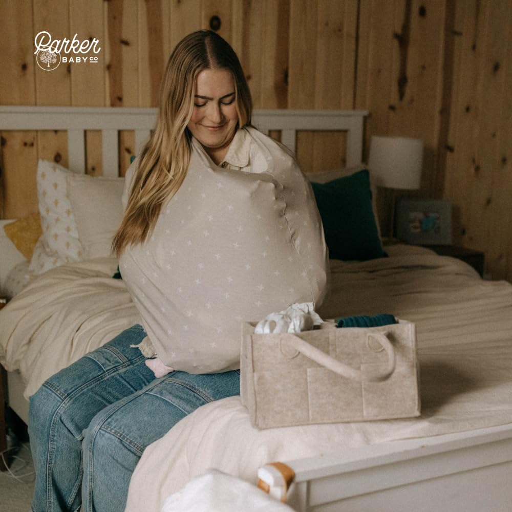Parker Baby Co. diaper caddy soft-felt-material feels premium and durable.