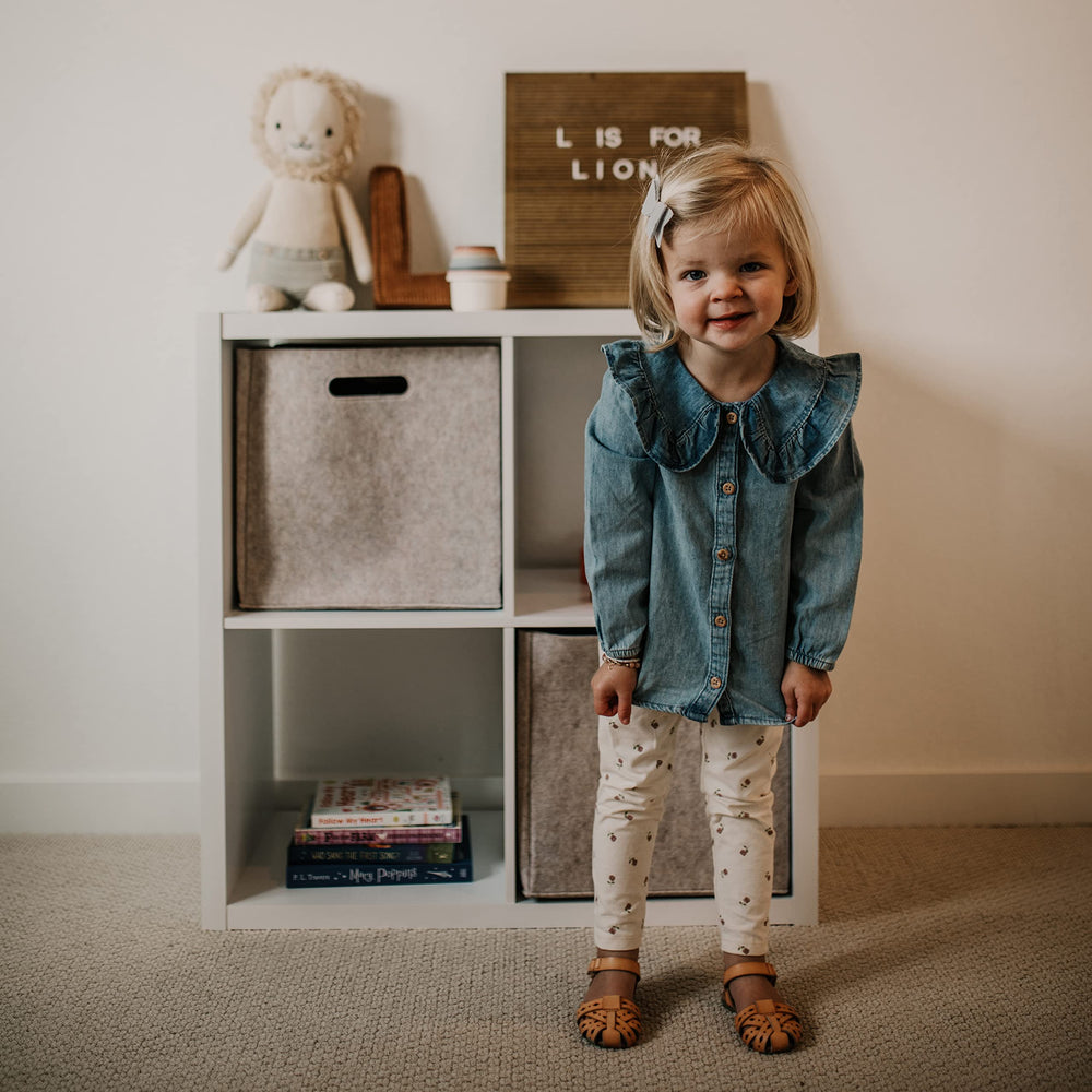 Parker Baby Co. oatmeal felt texture shows soft, durable material for daily use.