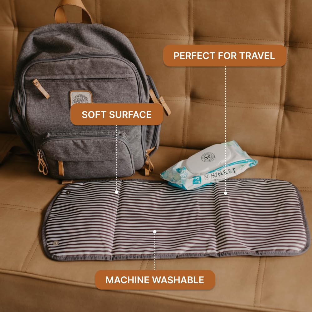 Parker Baby Co waterproof-wipeable-changing-pad surface for quick cleanup