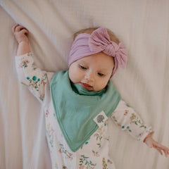 Parker Baby Estes Set close-up shows nickel-free snaps for gentle secure fit