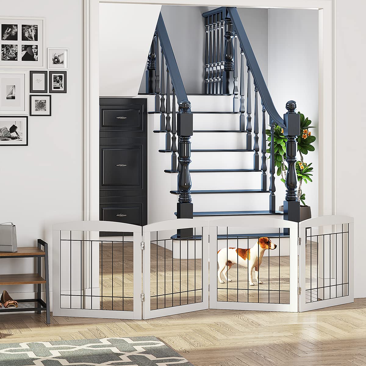 PAWLAND gate stays put with non-slip rubber feet on smooth floors.