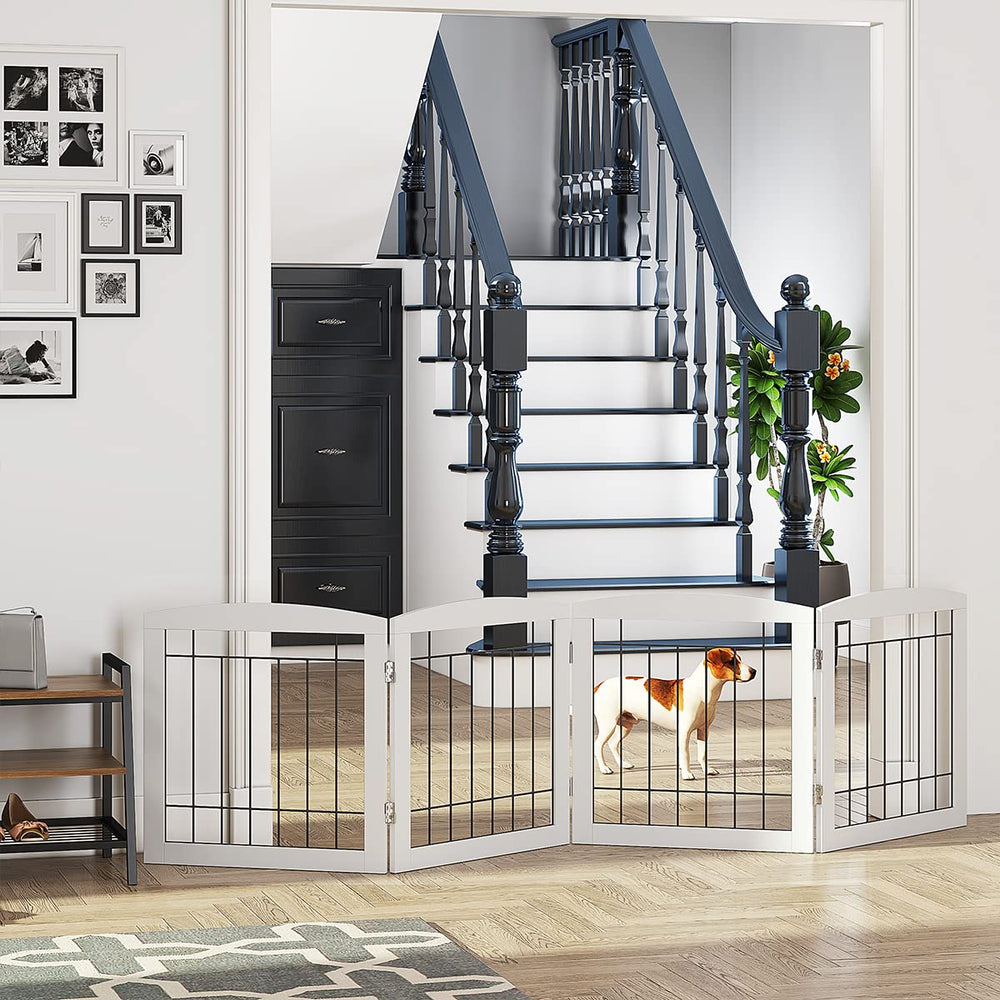 PAWLAND gate stays put with non-slip rubber feet on smooth floors.