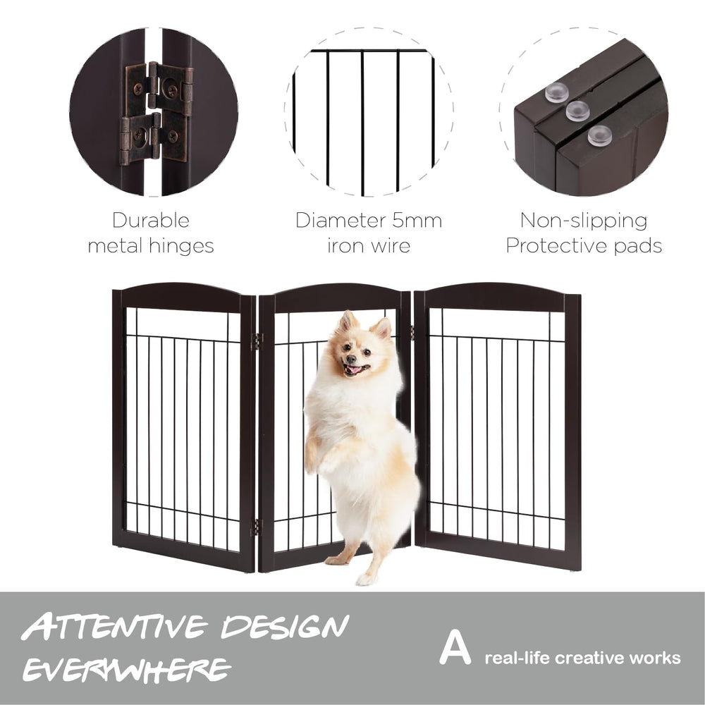 PAWLAND extra-wide gate adapts to large spaces like halls and stairs