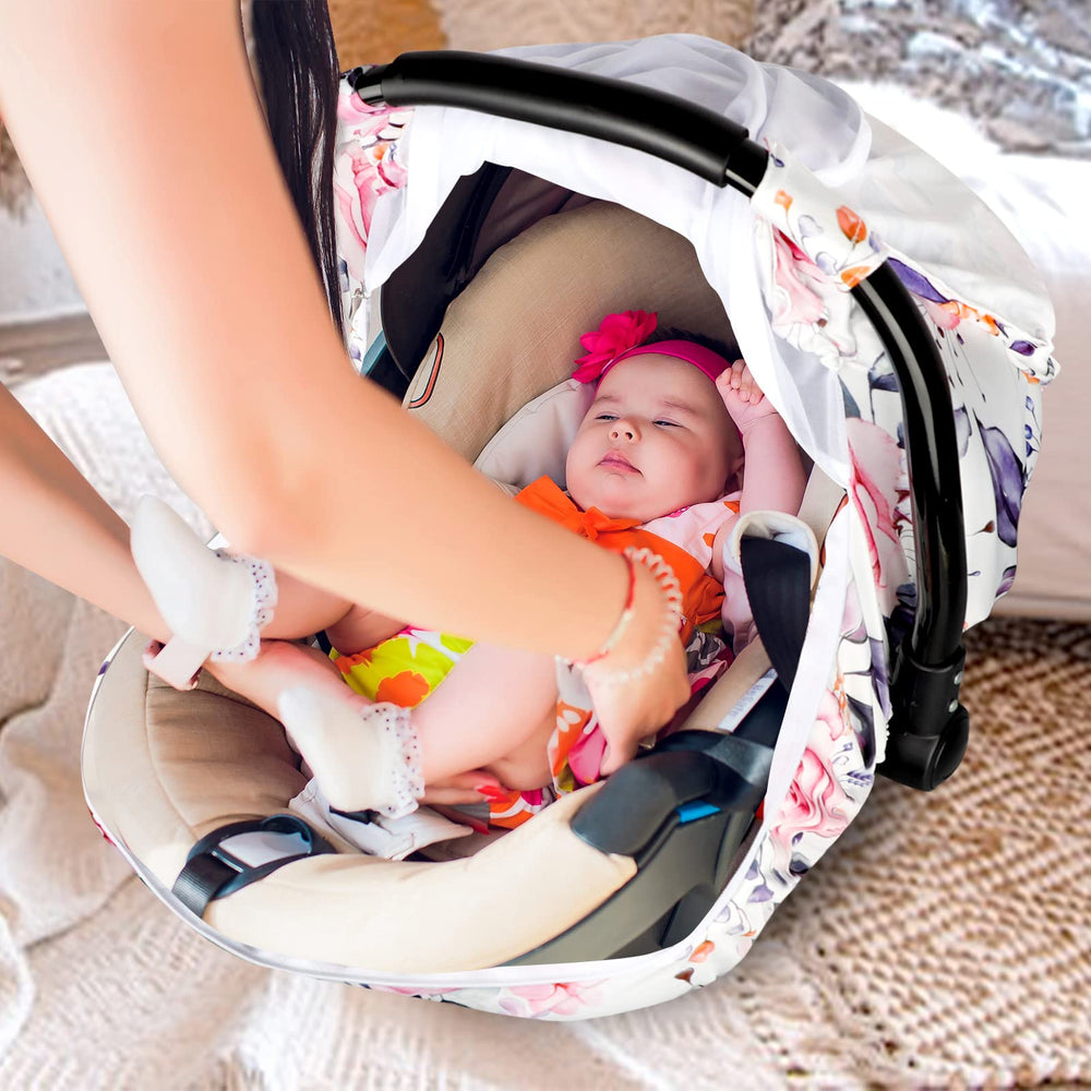Pea Pod floral canopy elastic band stays in place during trips