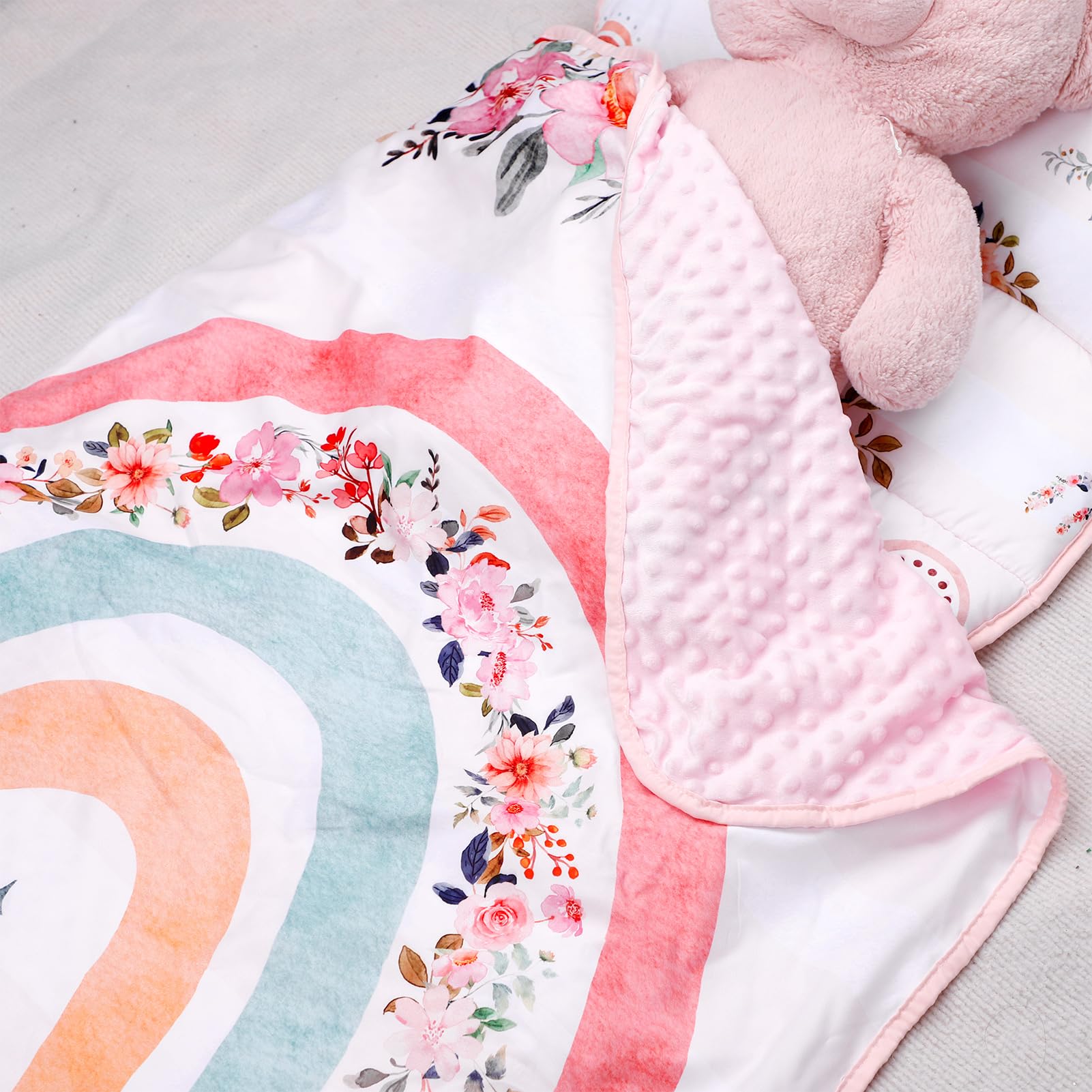 Pea Pod nap mat carrying handle for quick take-along trips