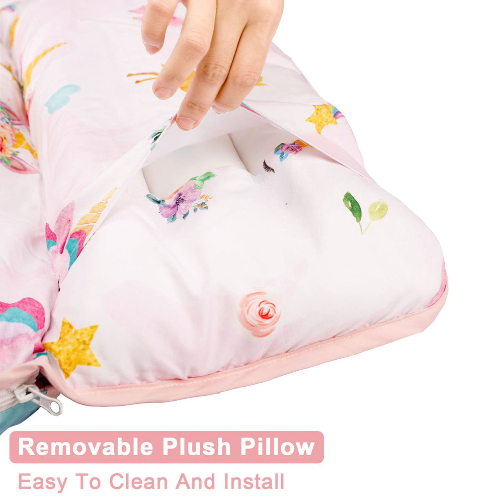 Pea Pod soft dot Minky blanket adds plush warmth for naptime.