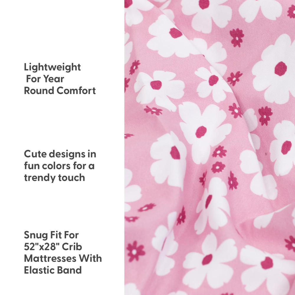 The Peanutshell daisy sheet fabric—soft, breathable weave for cozy baby sleep.