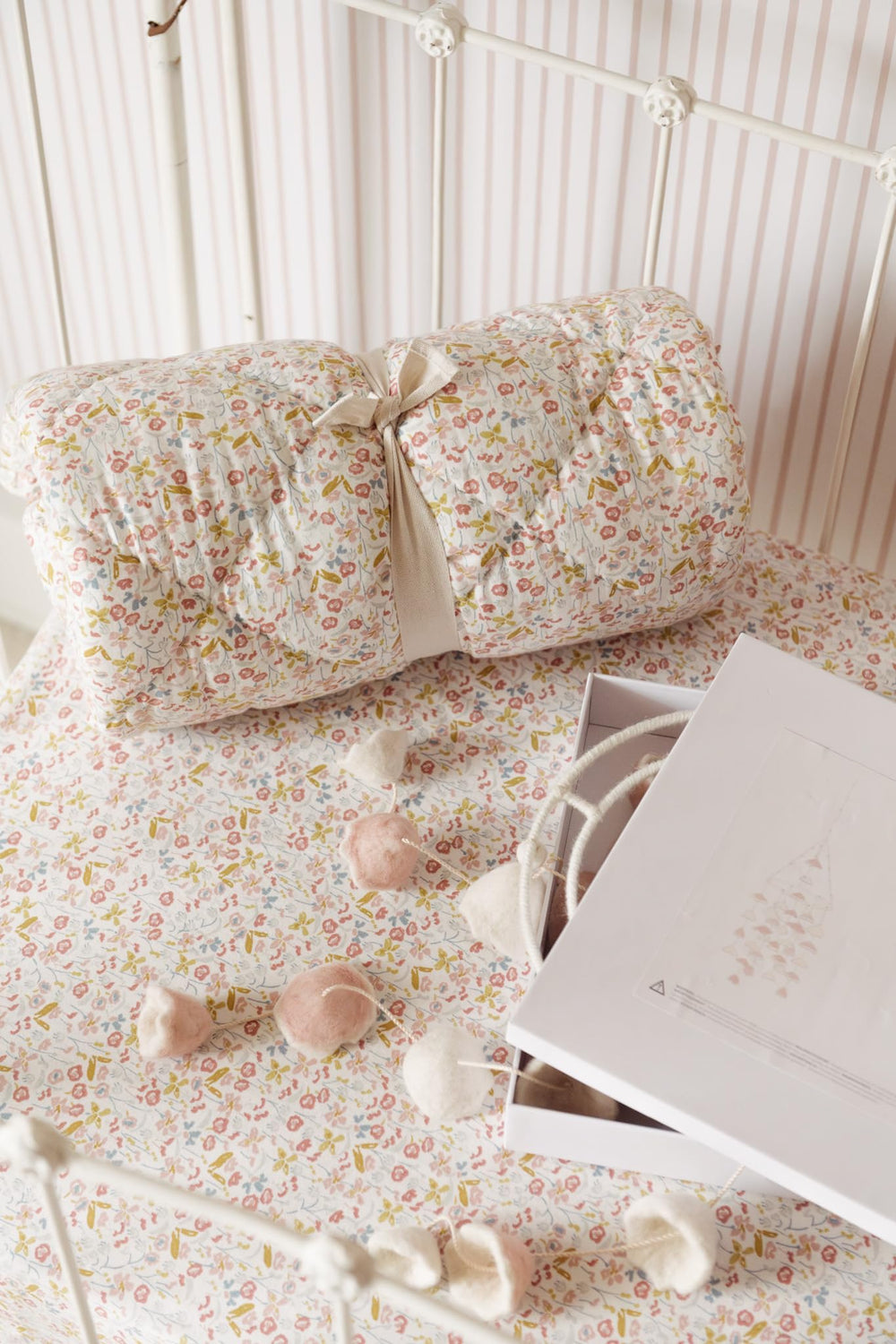 PEHR Classic Mobile Floret assembled view highlights handcrafted details and ethical production.