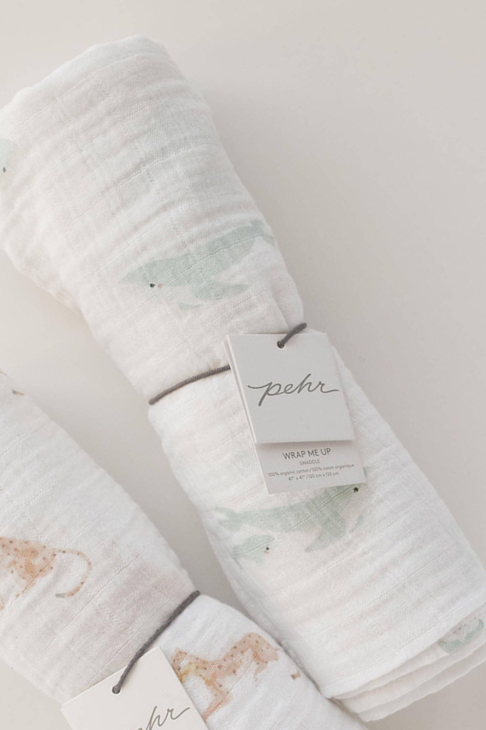 PEHR hand-screen printed design highlights AZO-free dyes on organic cotton.