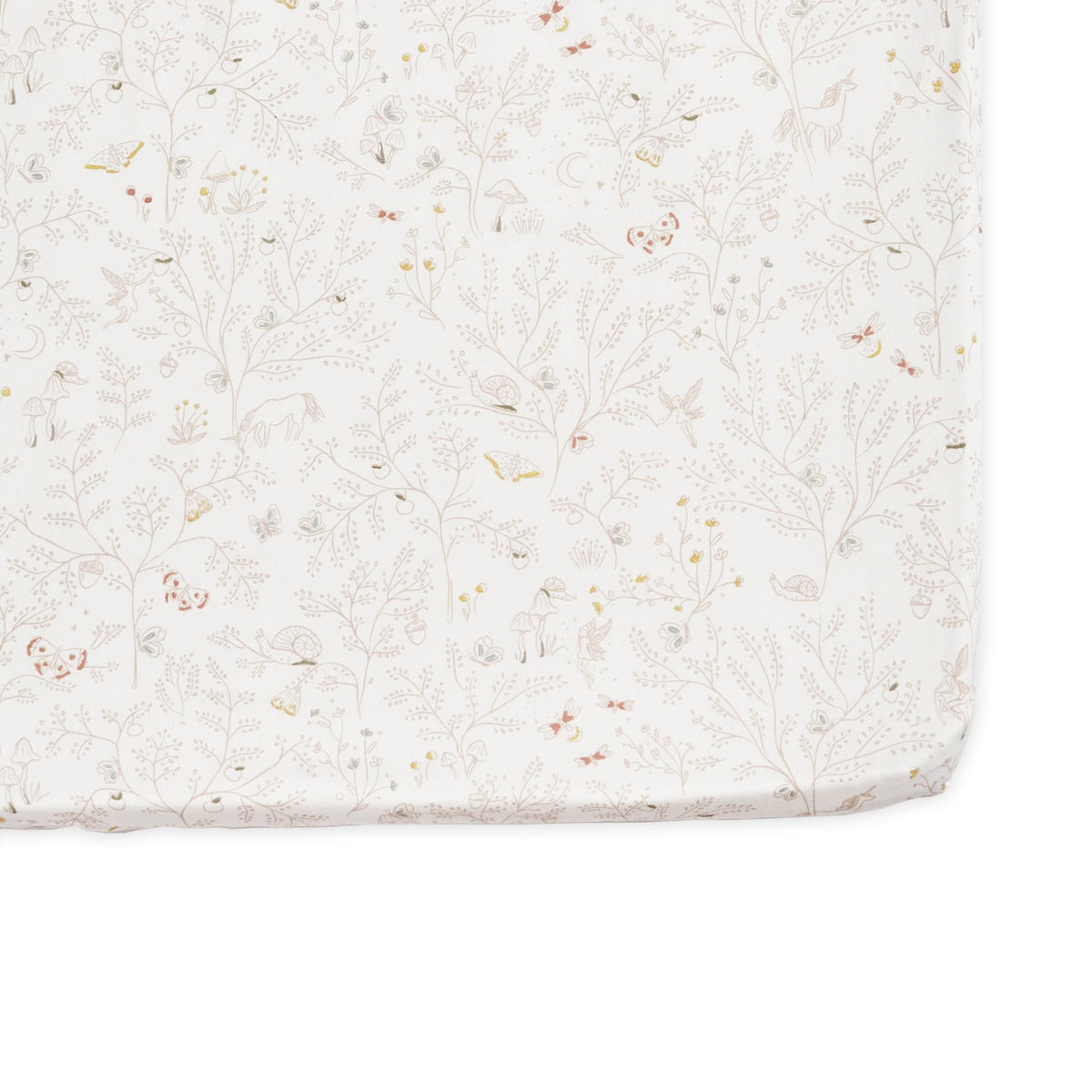 PEHR Secret Garden crib sheet in breathable organic cotton for standard cribs up to 52x28x8