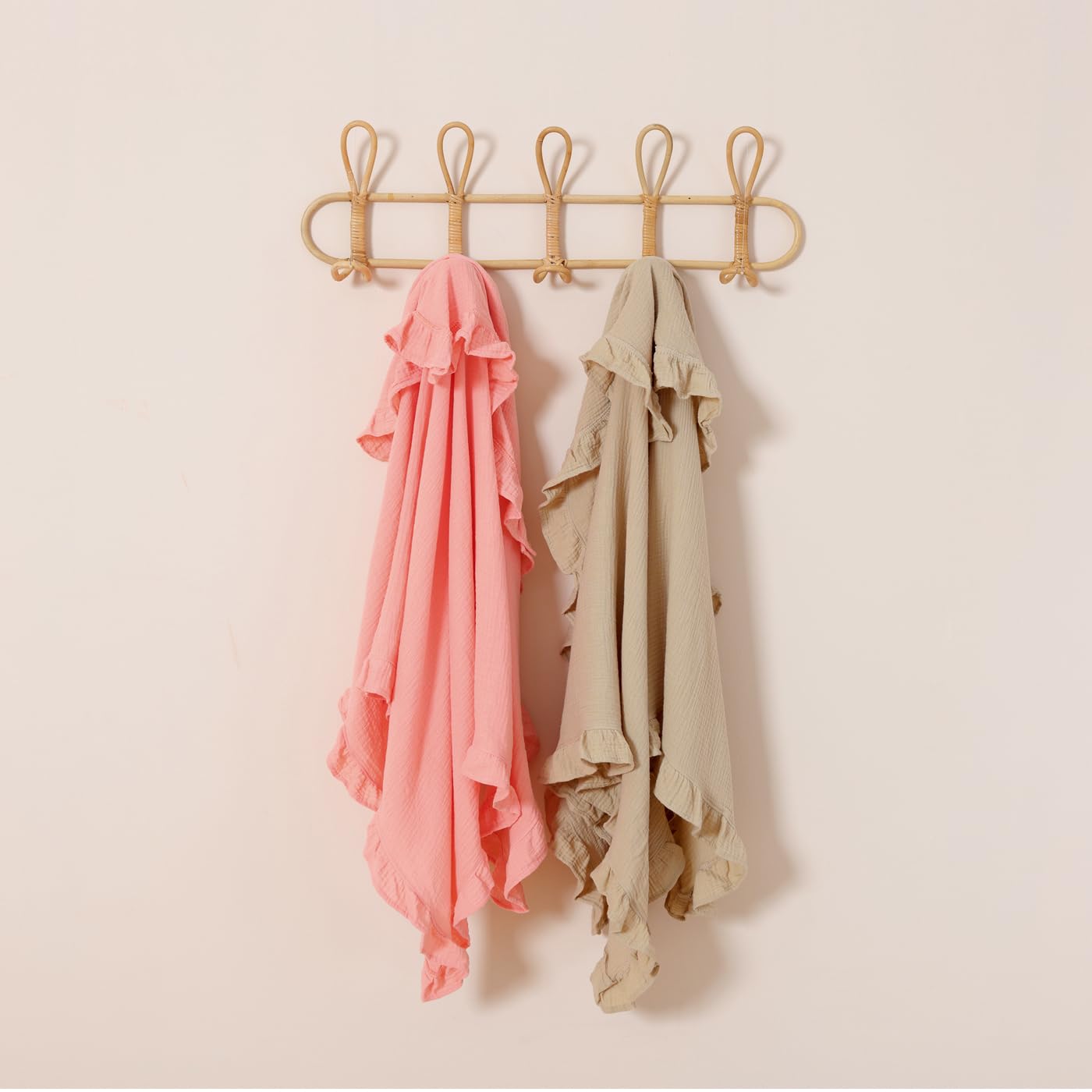 PEIPEIWU gray muslin blanket gift - ideal newborn or baby shower present.