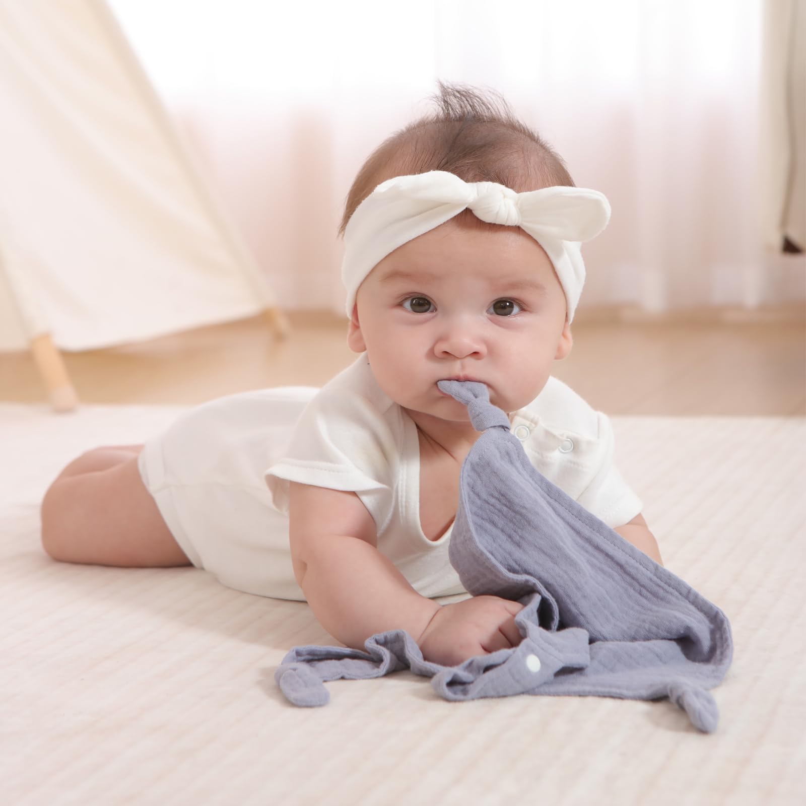 PEIPEIWU Loveys attaches easily to pacifiers for secure on-the-go use
