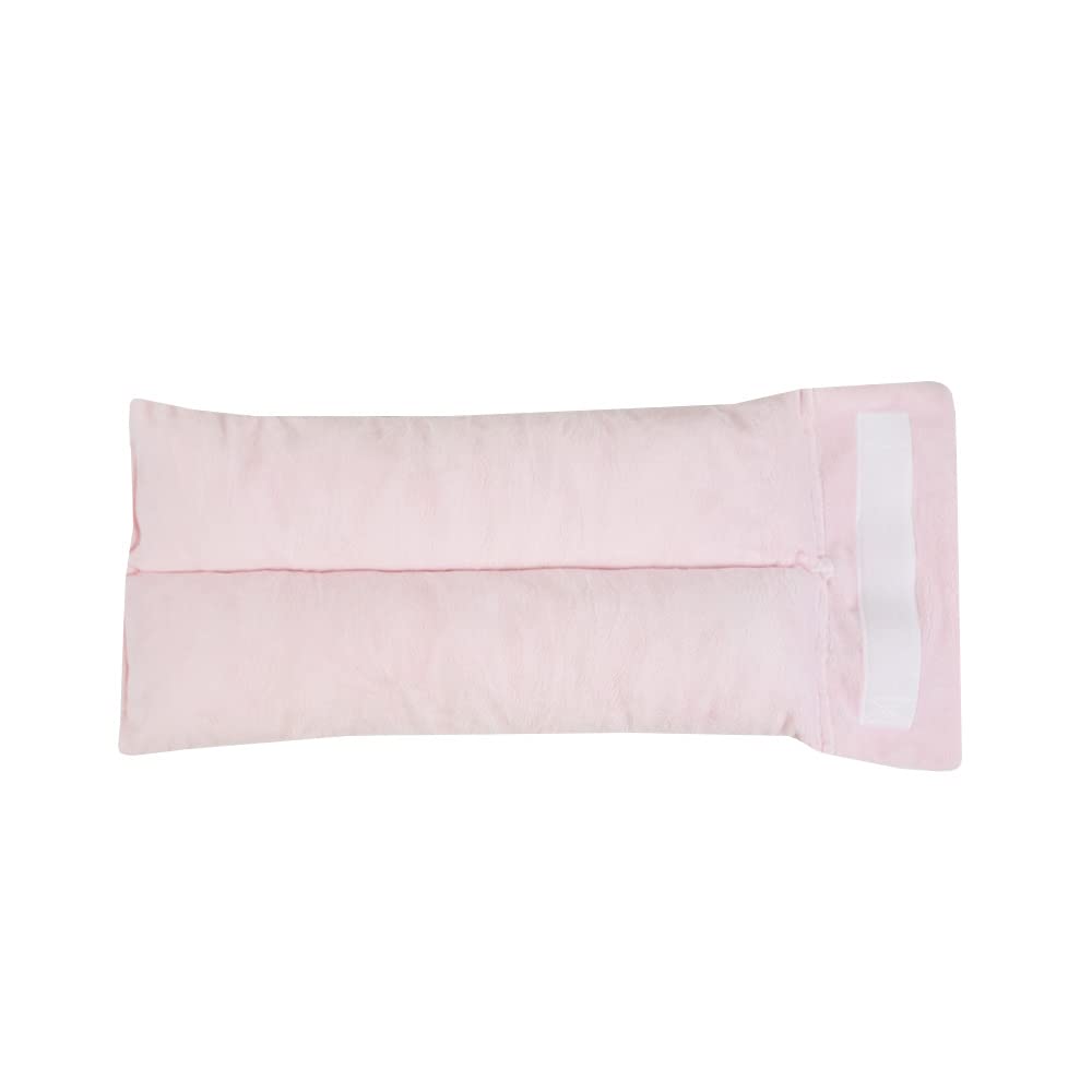Pello Comfy Cradle elbow bend crease enables comfortable arm movement while nursing.