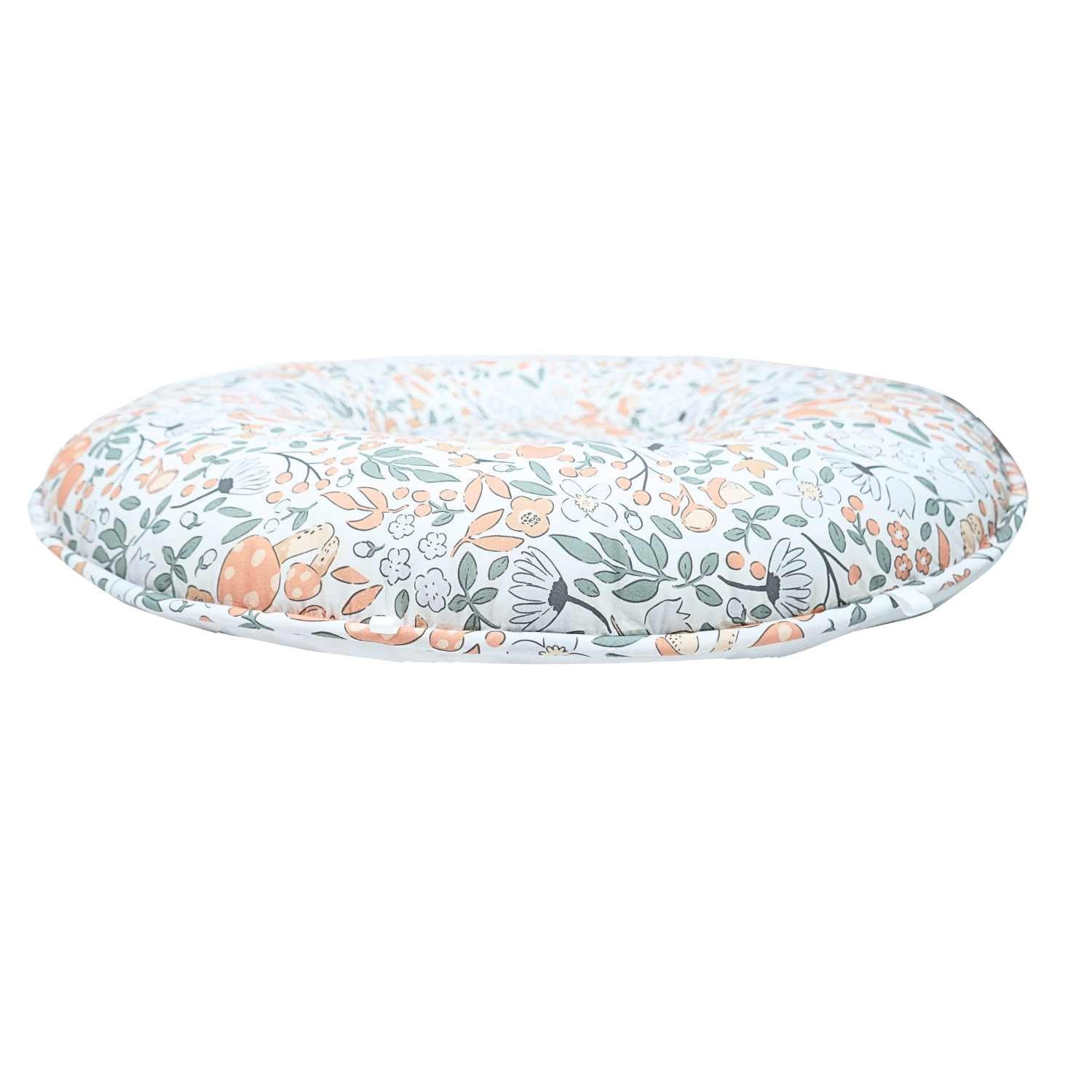 Pello in use as a floor cushion—secure and portable lounging