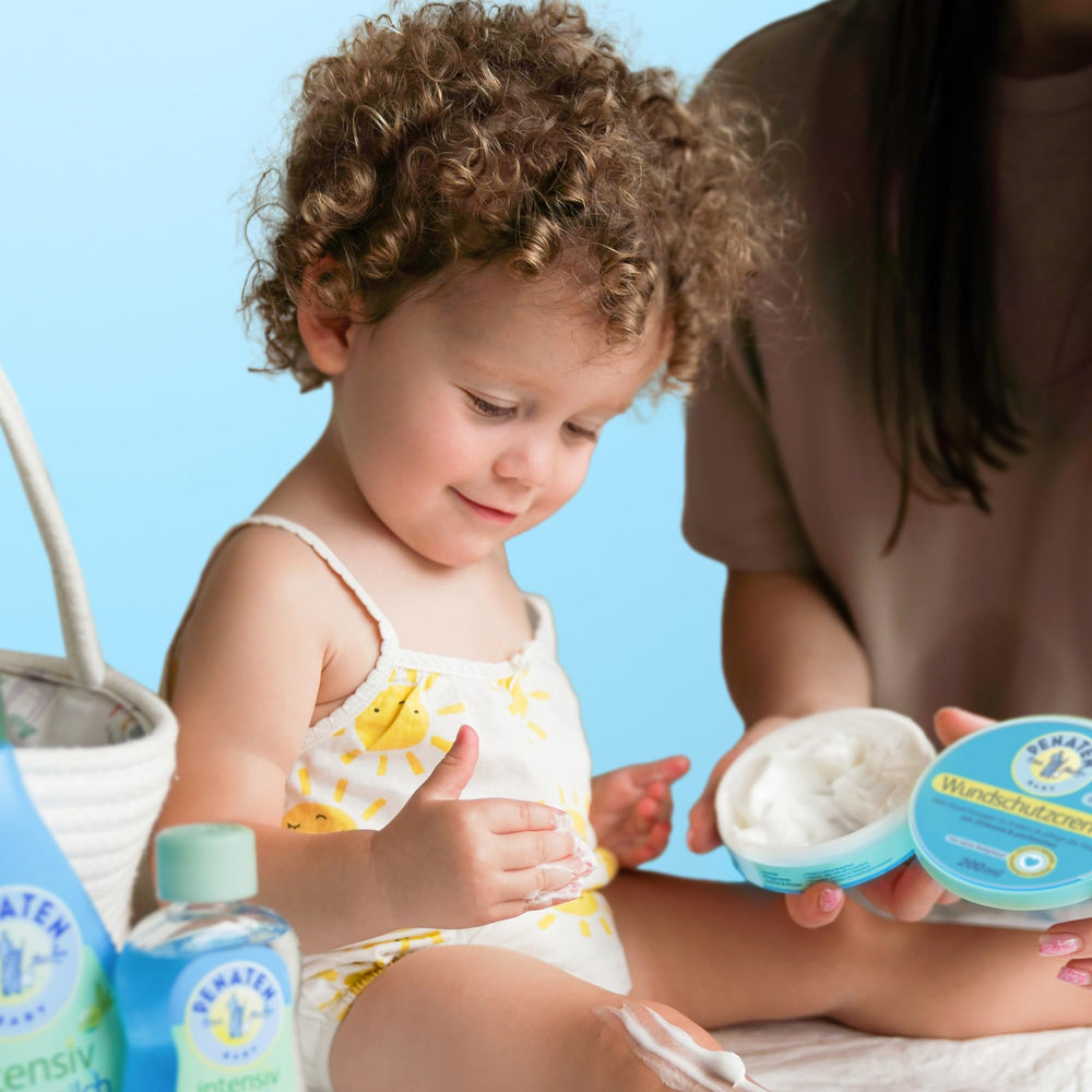 Penaten diaper-change routine ready product with easy application and gentle care.