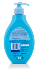 Penaten Head To Toe bath and shampoo bottle nozzle dispensing.