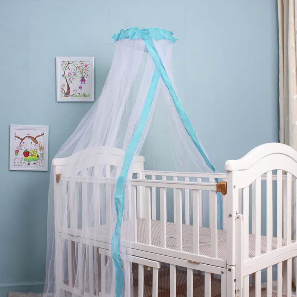 Peninsula Love blue edge bear-print canopy adds soft cozy touch