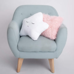 Perfectto Design pillow-set on a nursery chair demonstrates versatile toddler decor.