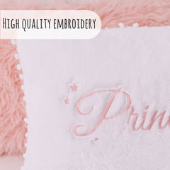 Perfectto Design pillow set complements nursery decor with gentle color harmony.