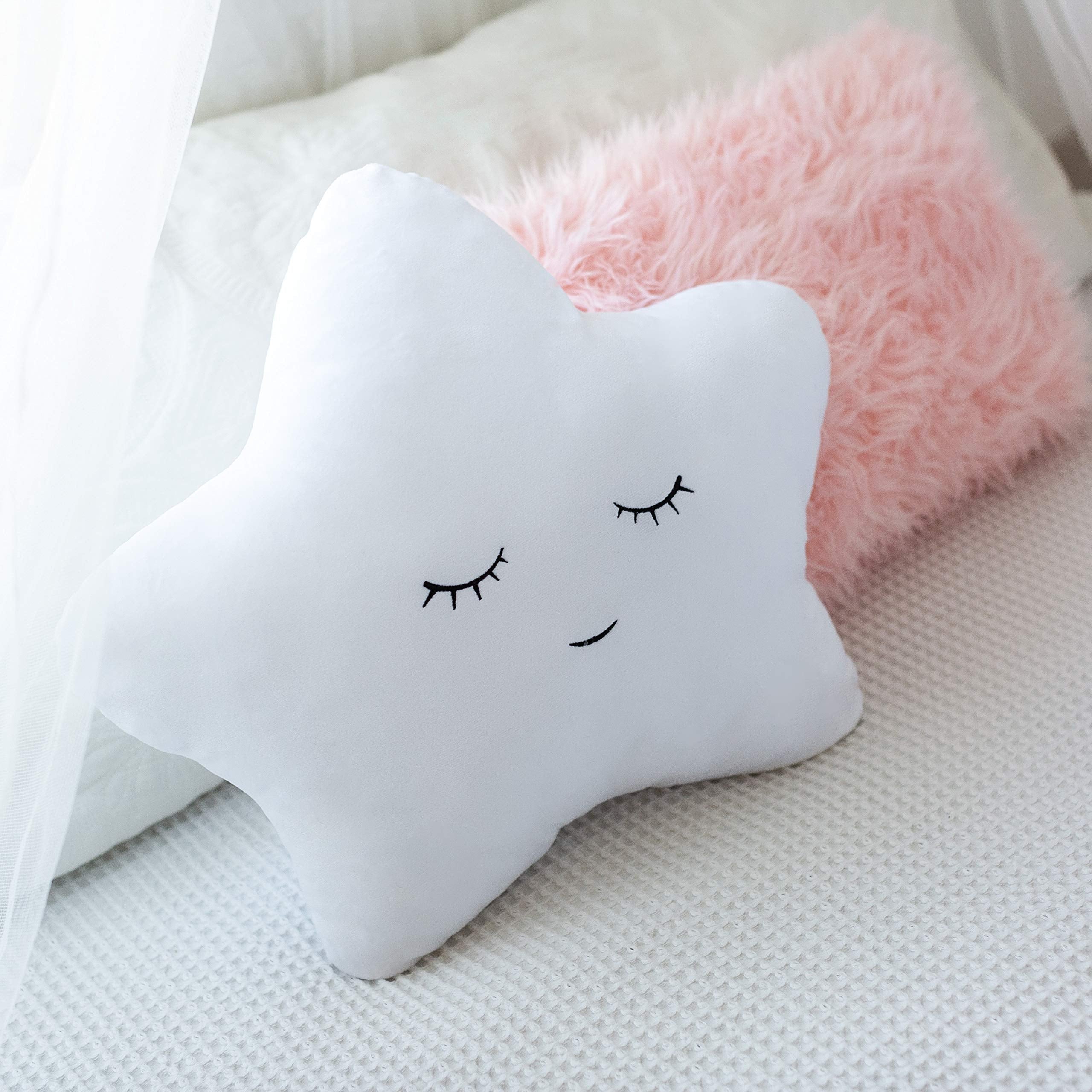 Perfectto Design soft child-friendly material supports safe, gentle use for children.