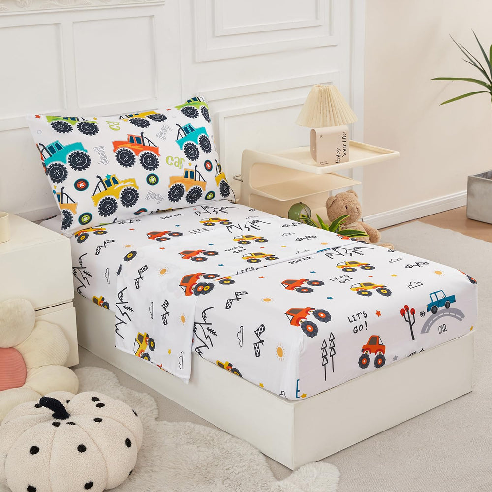 PERFEMET bedroom shot highlights bright, kid-friendly cars motif