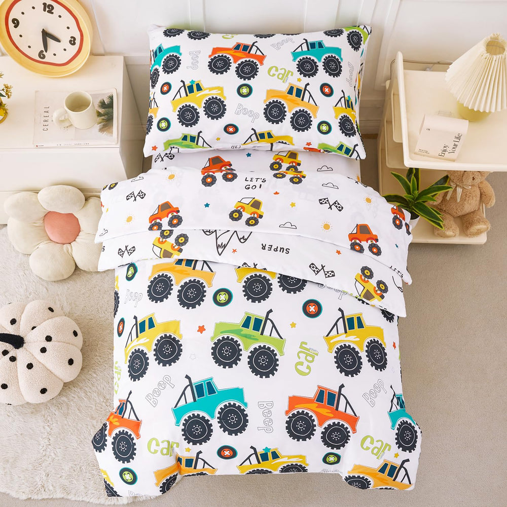 PERFEMET fitted sheet deep-pocket shows snug elastic fit on toddler mattress
