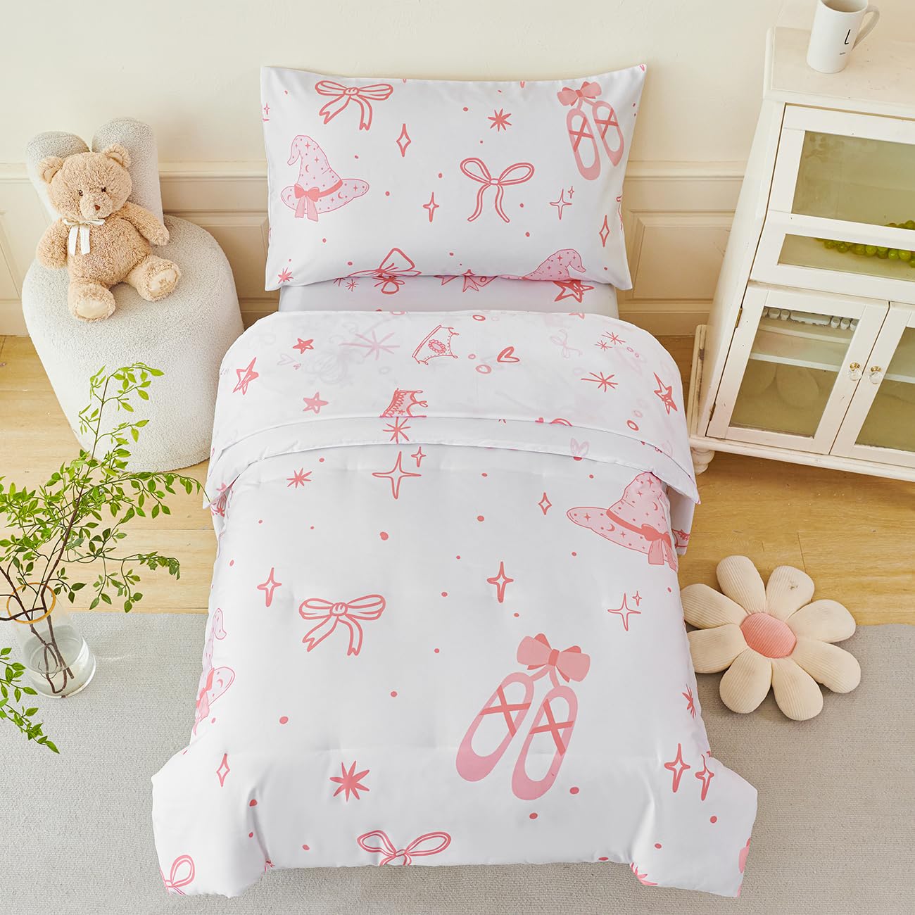 PERFEMET bow comforter pillowcase pink close-up enhances bedtime comfort.