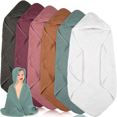 Peryiter muslin hooded baby towel closeup shows soft fabric for gentle bath time warmth