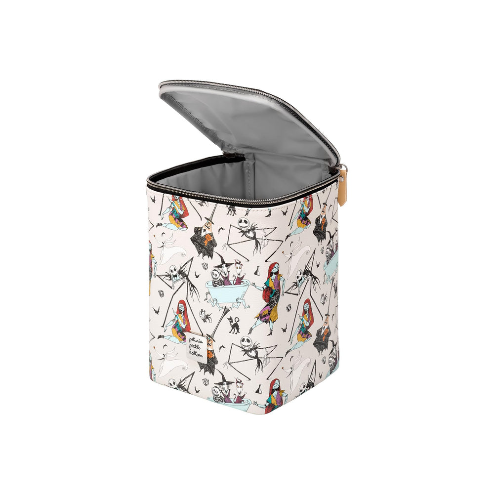 Petunia Pickle Bottom Cool Pixel Plus wide opening enables easy snack access during outings.