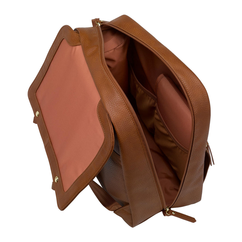 Petunia Pickle Bottom Meta Backpack snack pocket keeps kids’ treats accessible during trips
