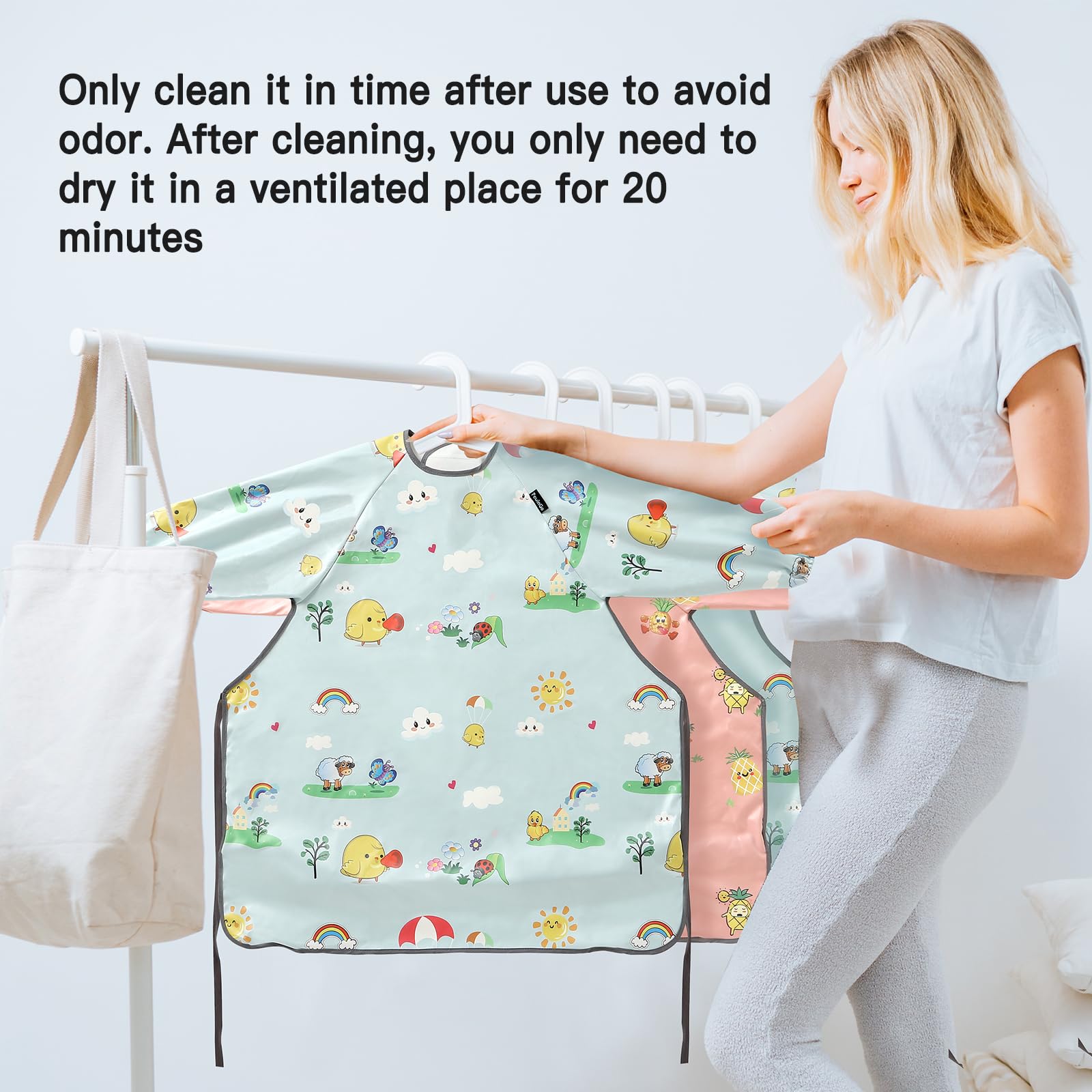 PewinGo mess-free mealtime pink image shows baby meals without floor spills