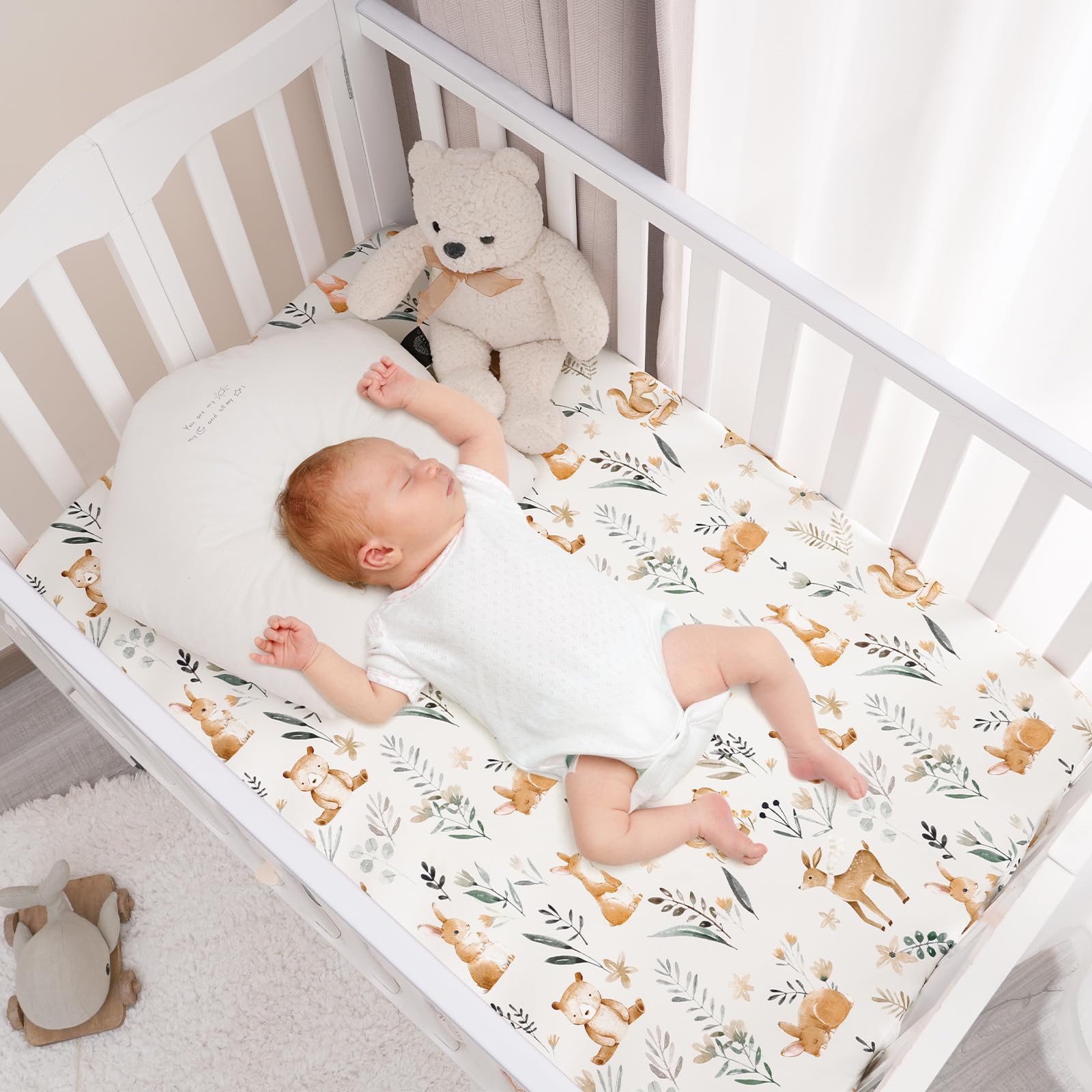 PHF Soft Mini Crib Sheet Set universal-fit image demonstrates true 1 to 5 inch mattress compatibility.