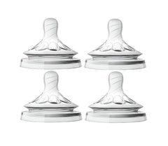 Philips Avent natural nipple with wide breast-shaped design supports easy latch and feeding comfort.